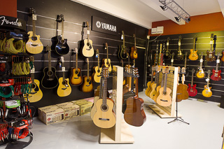 Sklep Muzyczny GuitarCenter